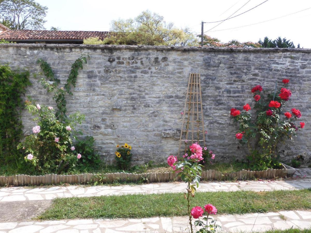 La Cabirotte Bed and Breakfast Nanclars Εξωτερικό φωτογραφία
